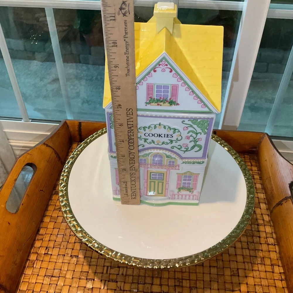 LENOX 1991 The Village Cookie Jar Canister Yellow Fine Porcelain - Beautiful!